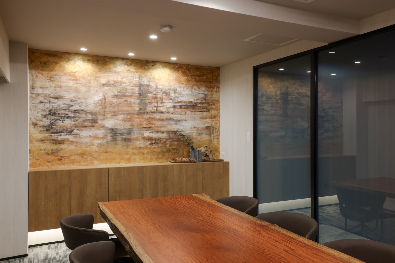 住宅やマンション、ホテル、オフィスなど様々なロケーションに対応